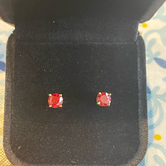 18k gold plated over solid sterling silver 925 garnet Moissanite earrings - Picture 3 of 7
